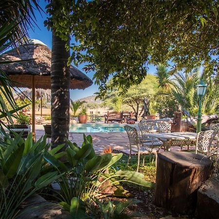 Gabus Safari Lodge Otavi Extérieur photo